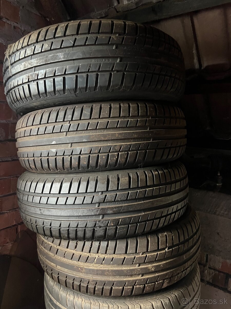 Road Performance 196/65r15 - 5