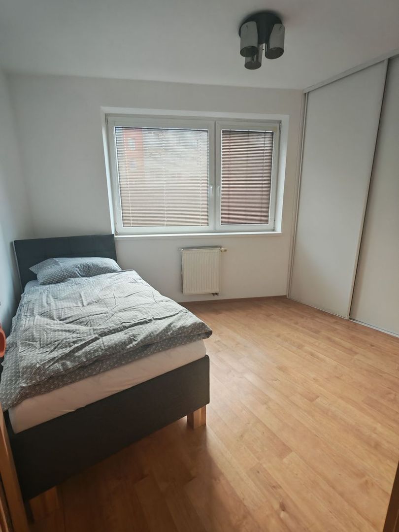 Na prenájom 3-izbový byt centrum Malacky - 5