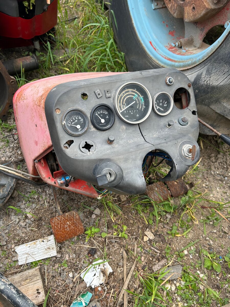 Predám komplet panel prístrojovky na Zetor major - 5