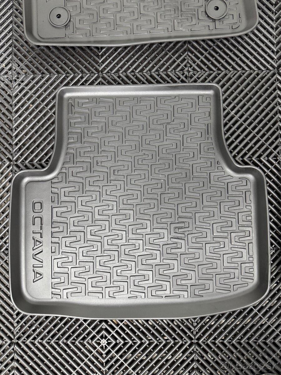 Originálne zánovné autorohože Škoda Octavia - 5