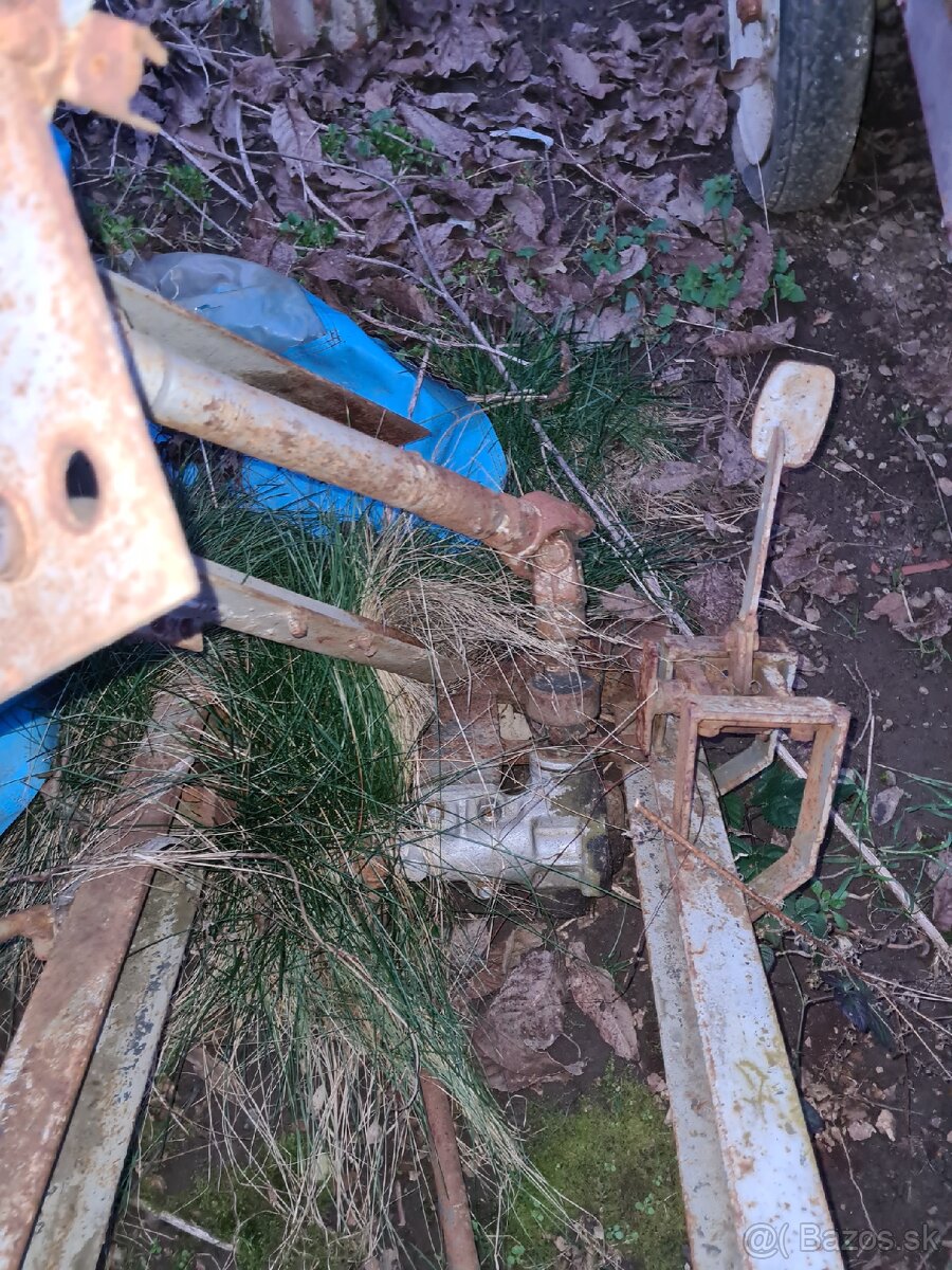 Predám prednú nápravu na malotraktor - 5