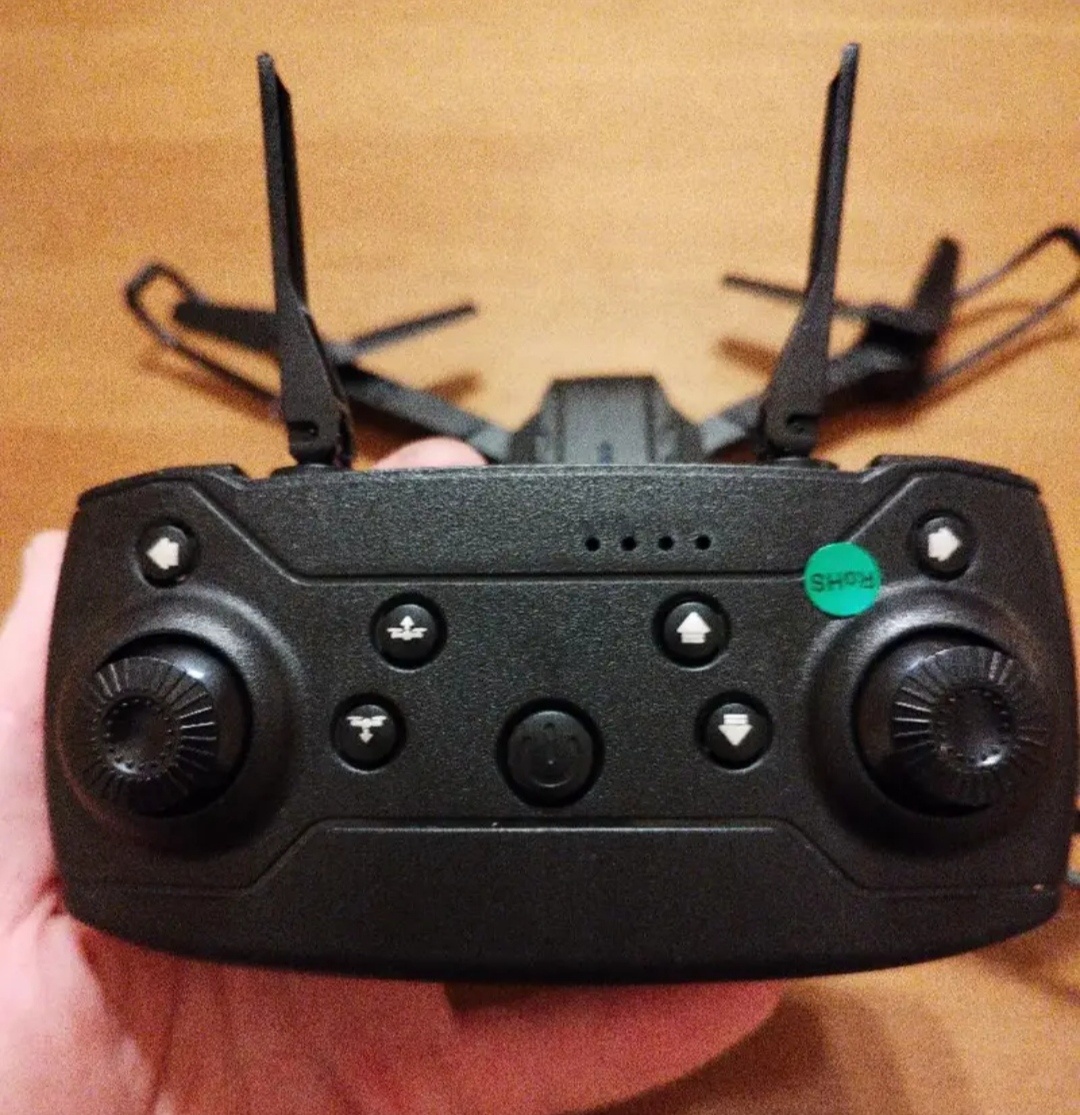 MINI Dron E99 + 3 batérie - 5