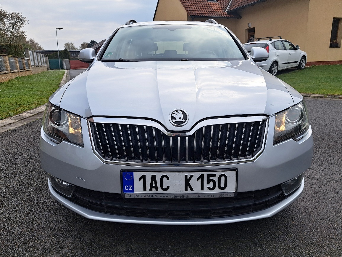 ŠKODA SUPERB II Combi FL 2014 KLIMA, ALU, Nová STK 2028 - 5