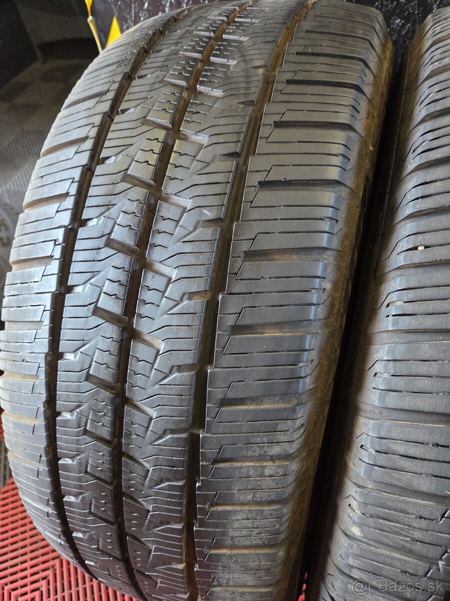 255/55 R18 CP Continental celoročné pneumatiky - 5