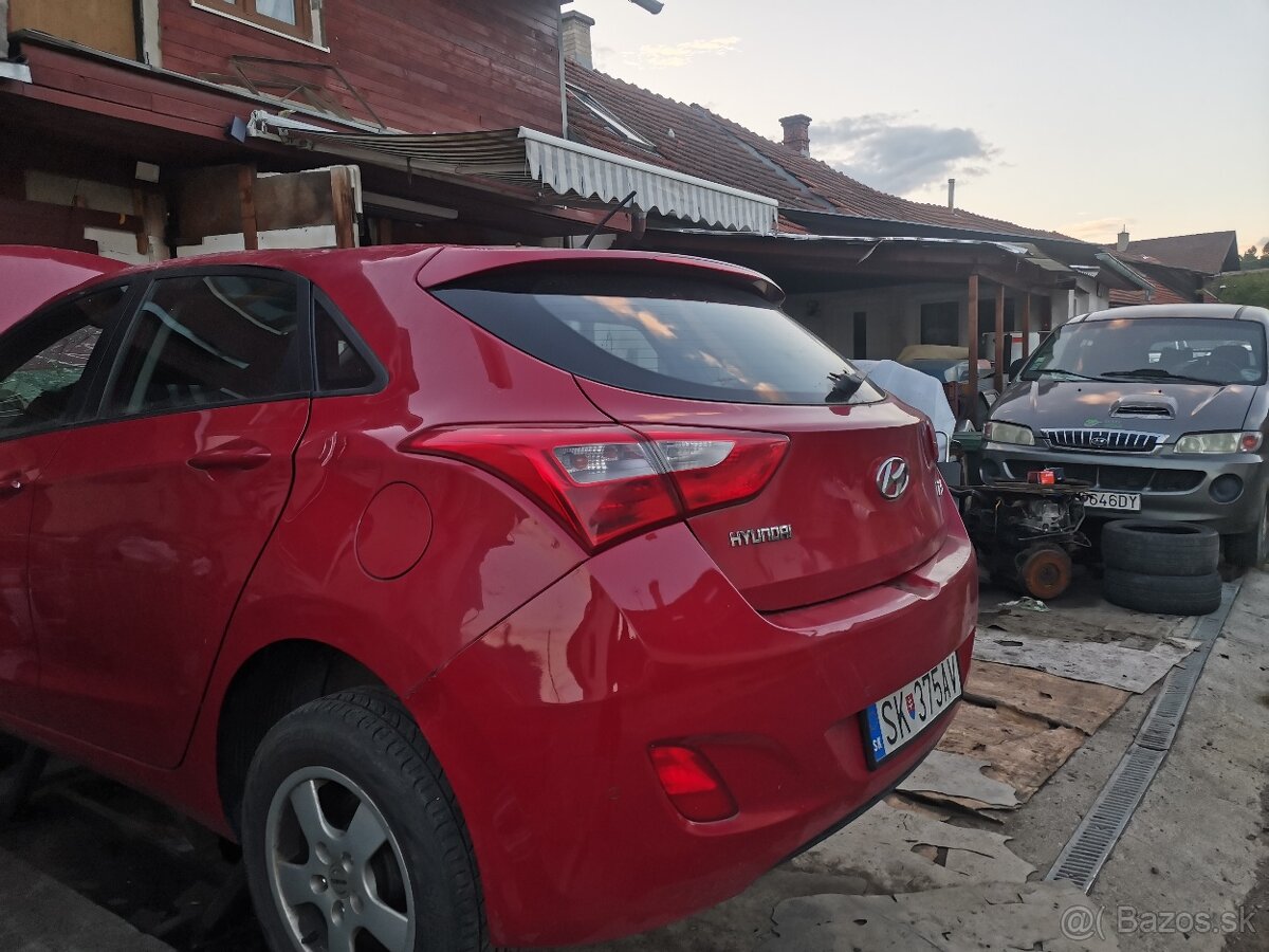 Hyundai I30 krátky diesel 1,6 - 5