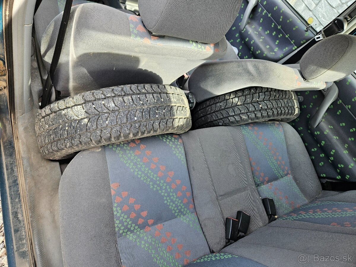 Predám Škoda Felícia 1,3 r.v.2000 - 5