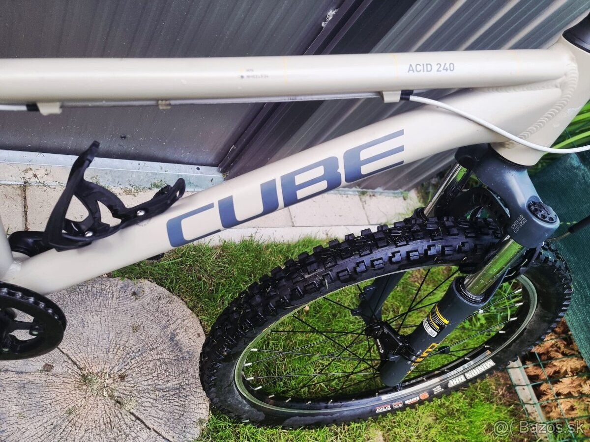 Cube Acid 240 velkosti 24" - 5