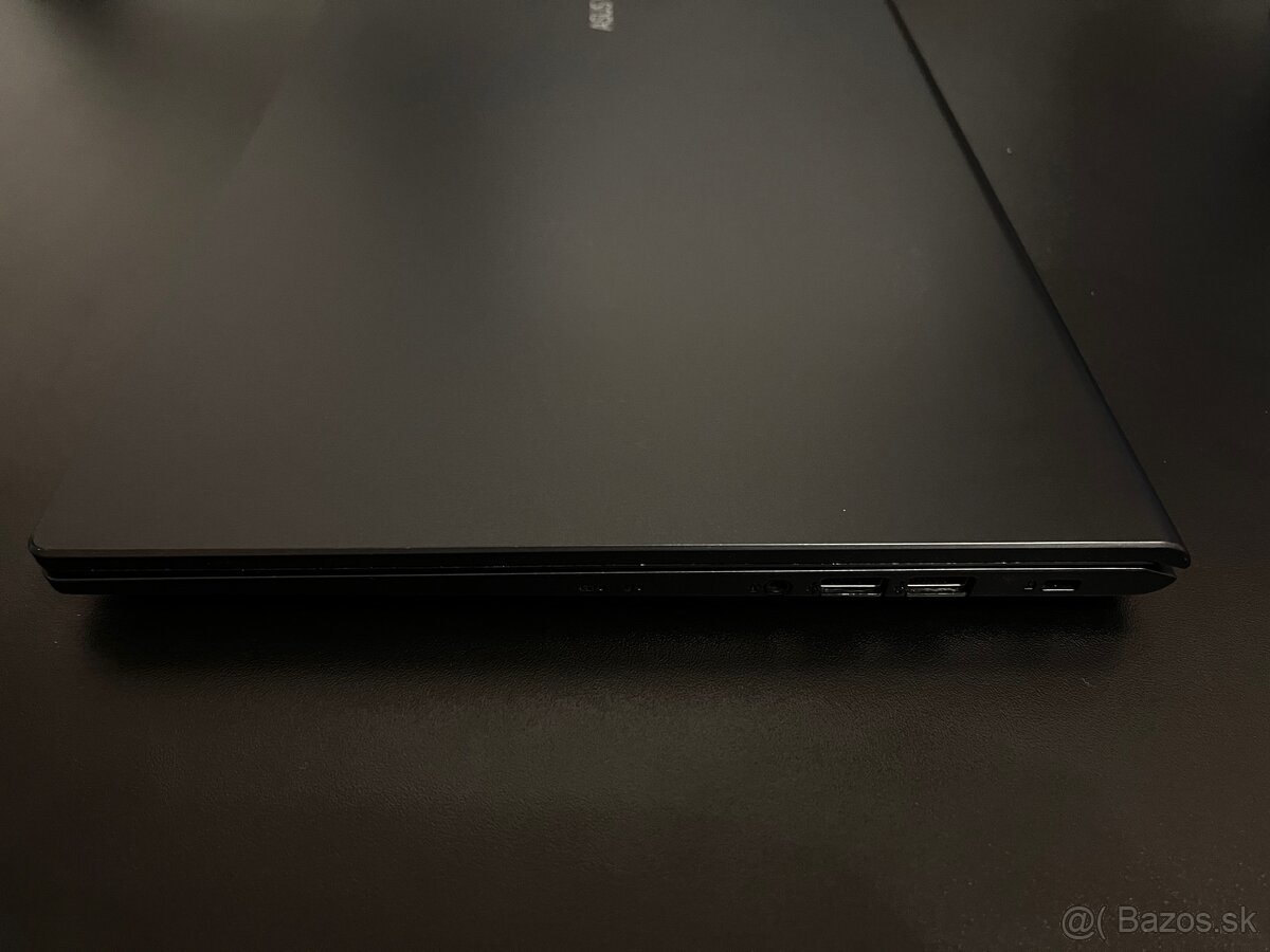 ASUS Vivobook 15.6”, intel i5, 512gb SSD, 8gb RAM - 5