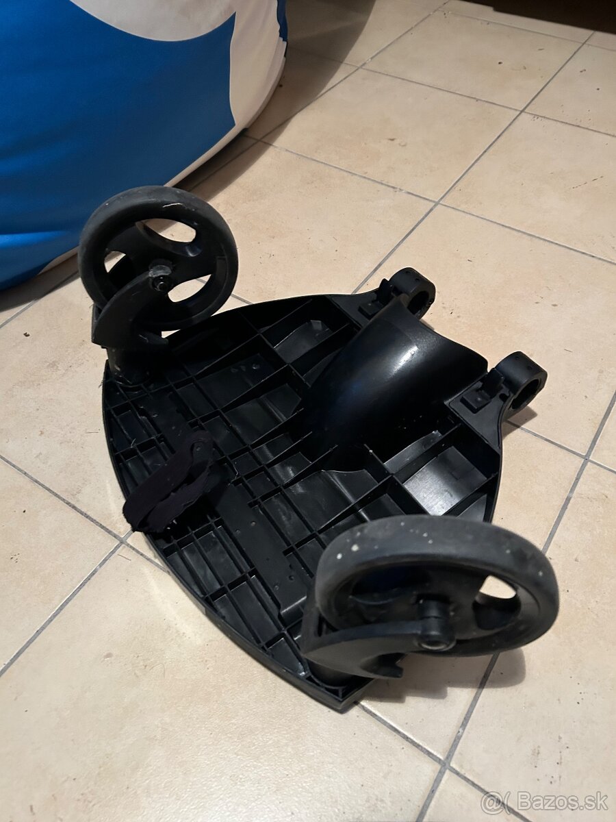 JOOLZ stúpatko ku kočíku - 5