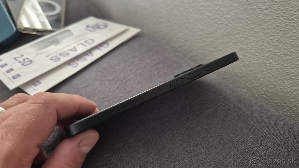 Apple iphone 16 256gb, cierny - 5