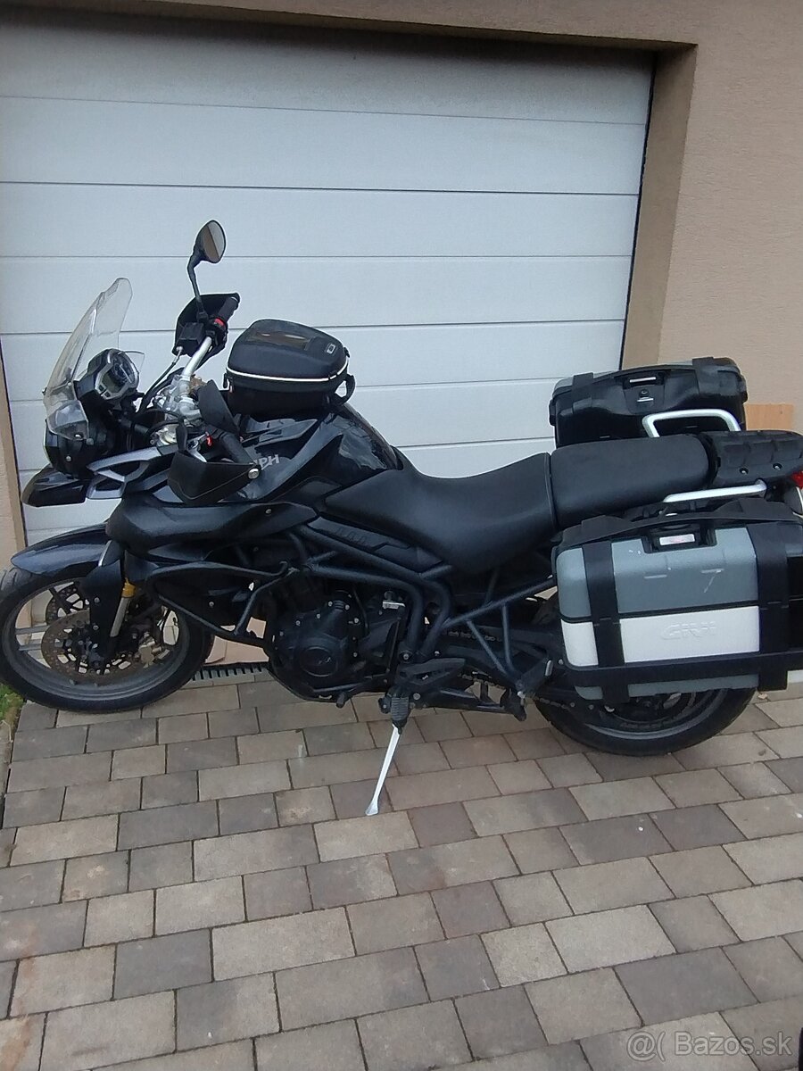 Triumph tiger 800 - 5