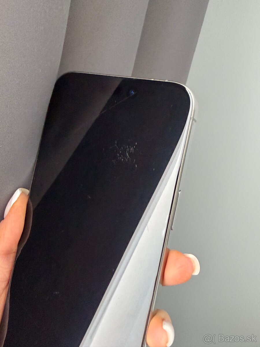 iPhone 15 Pro Max, Natural Titanium 256GB - 5