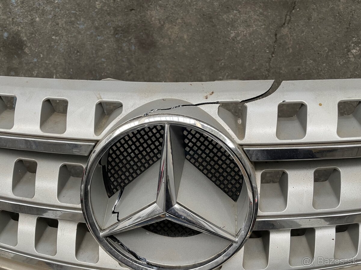 Predný nárazník Mercedes-benz ML w164 - 5