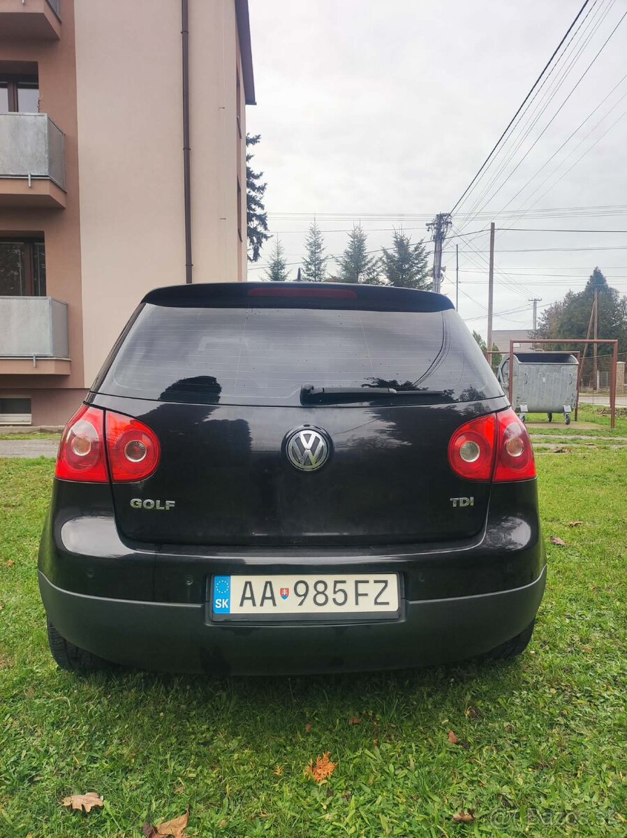 Ponúkam na predaj Golf V - 5