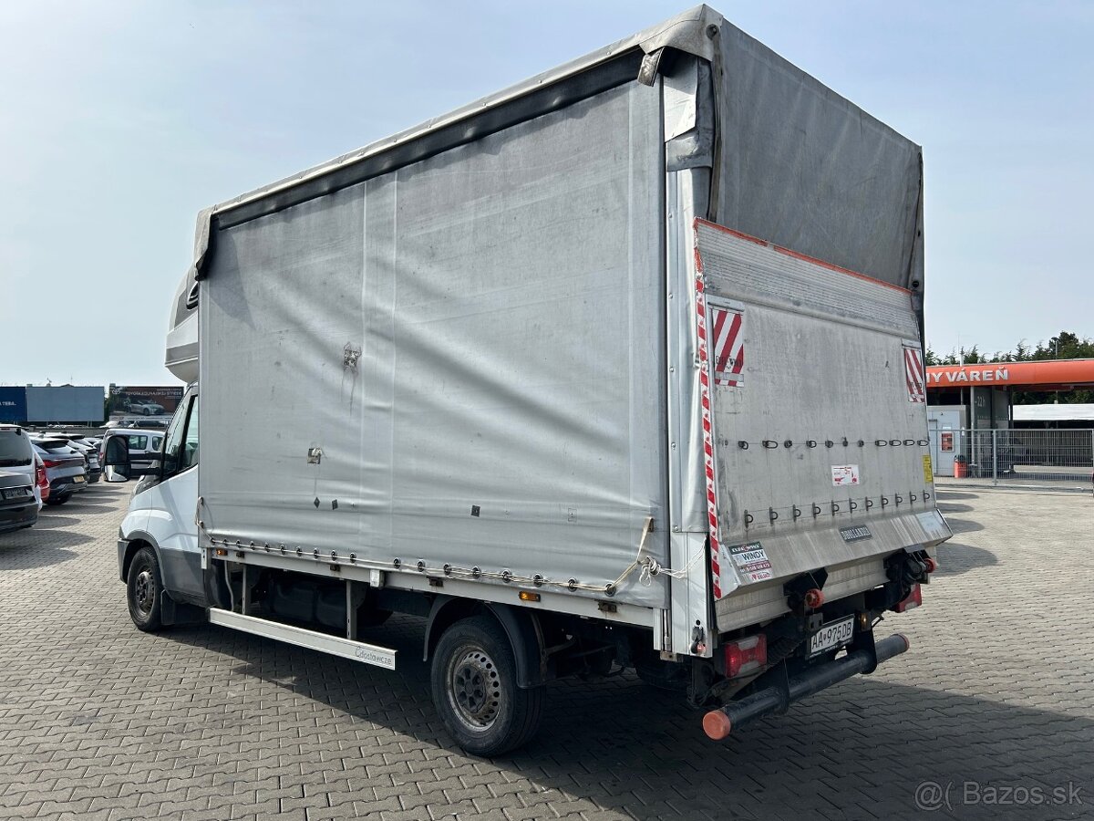 Iveco Daily 35 S 18 V - 5