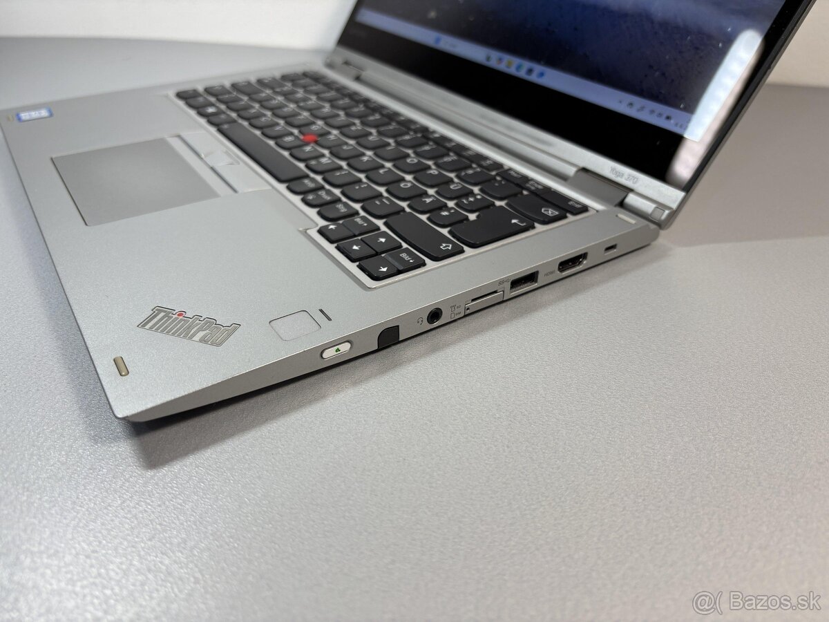#030 - Lenovo Yoga 370/2v1/i5/256GB/W11 - 5