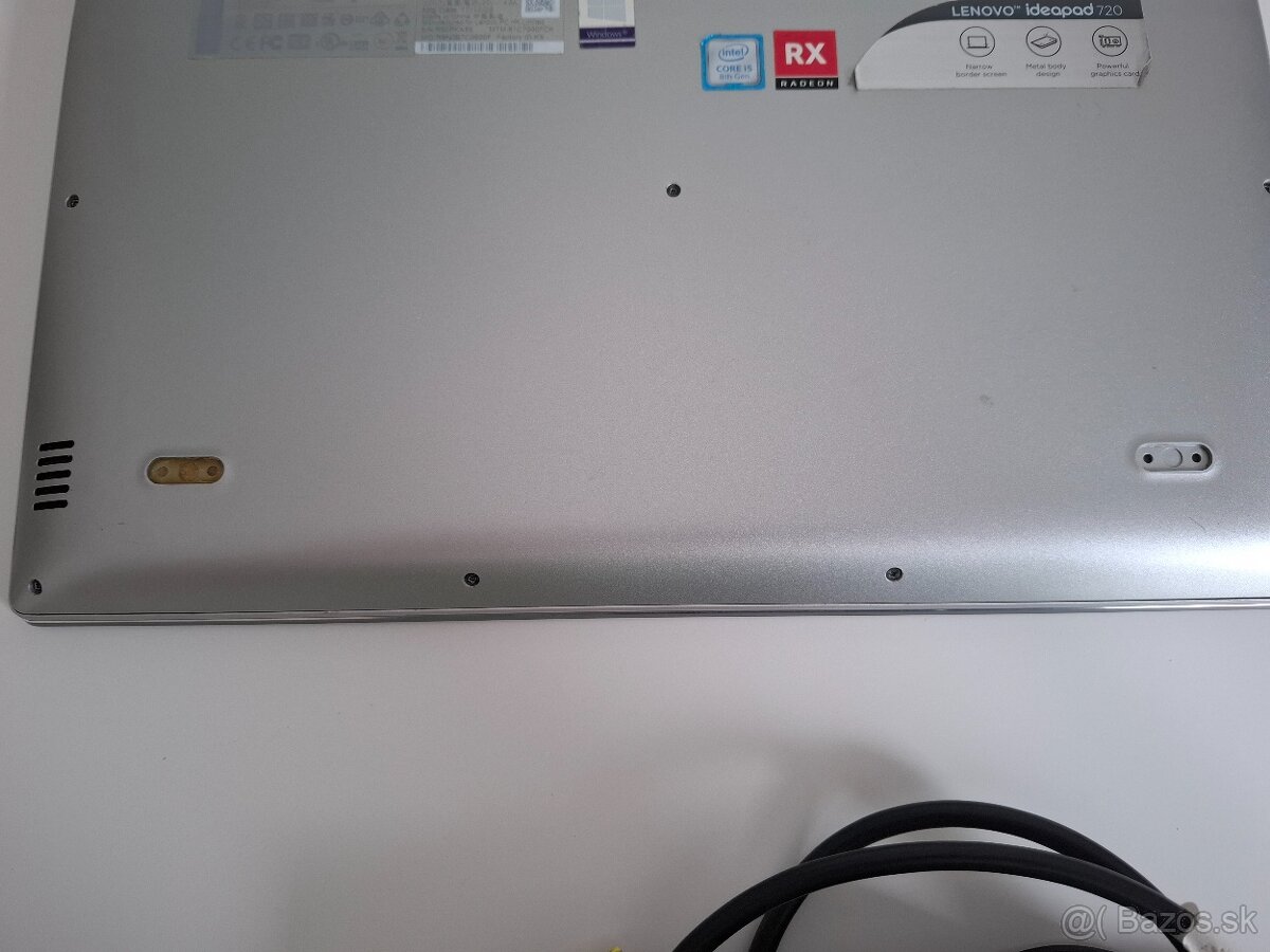 Lenovo IdeaPad 720 - 5