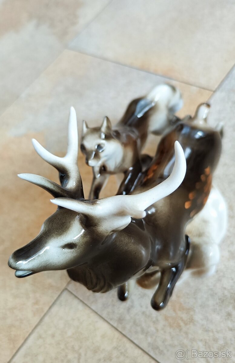 Súsošie jeleň a vlk - 5