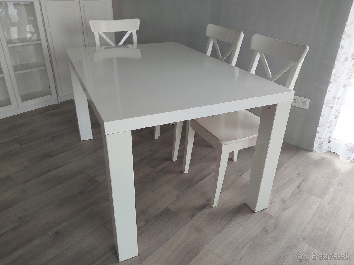 Jedálensky stôl pre 6 osôb - 5