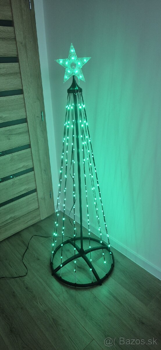 LED Vianočný stromček. - 5