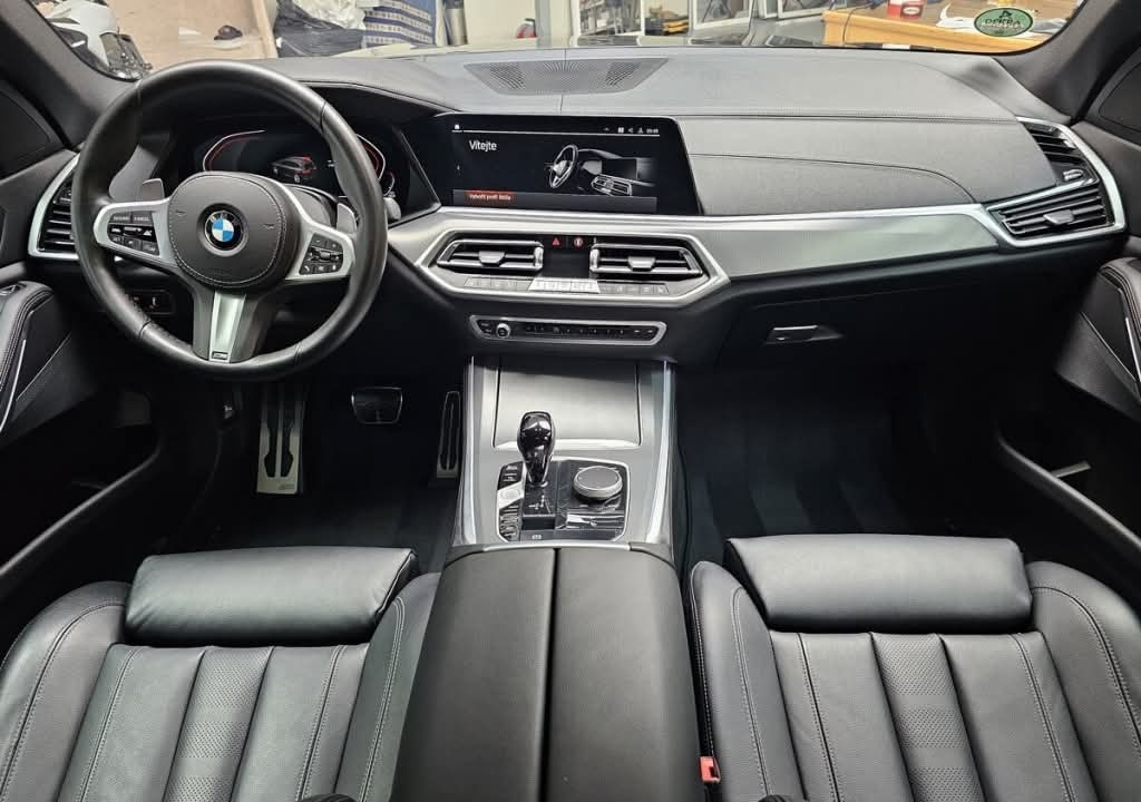 BMW X5 xDrive30d mHEV rok 2022 1.majiteľ - 5