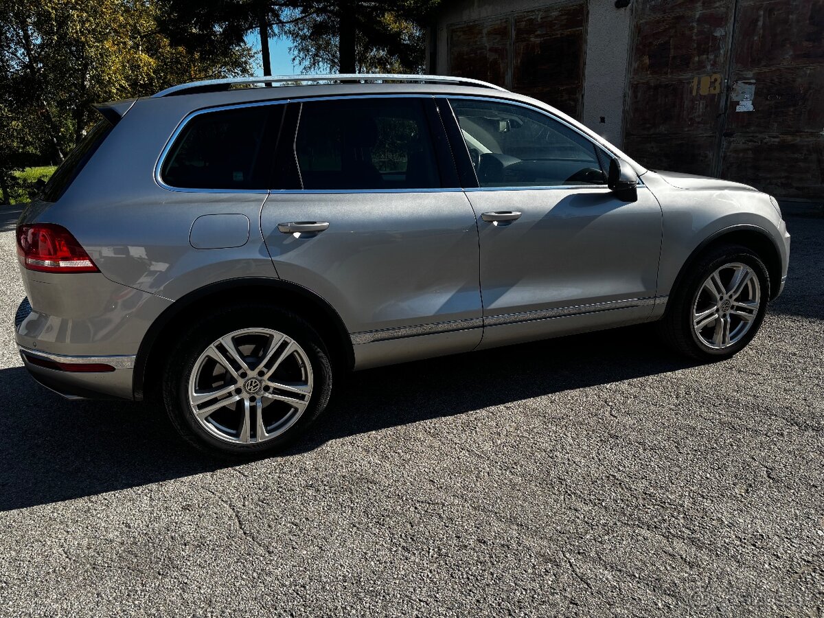 Volkswagen Touareg 3.0 TDI - 5