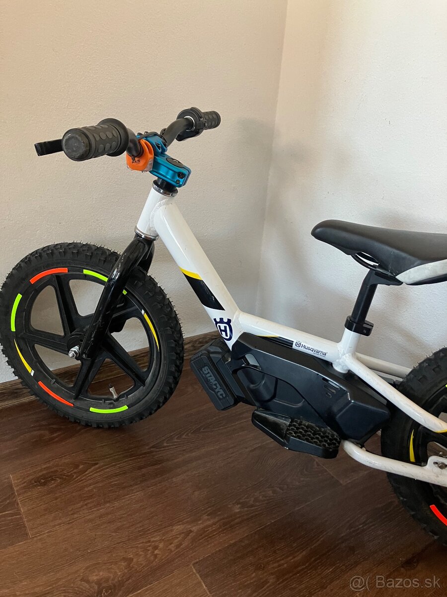 husqvarna odražadlo stacyc 16
