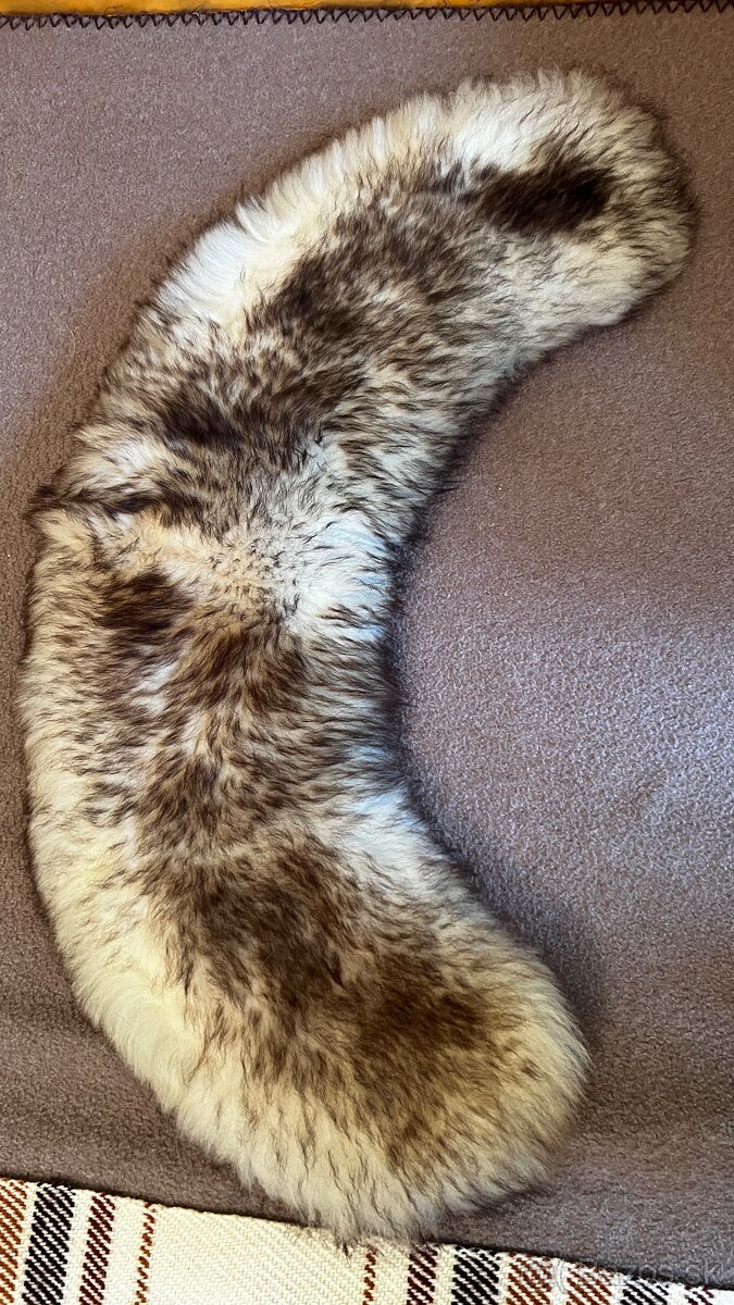 Predam damske klobuky a doplnky ku kabatom - 5