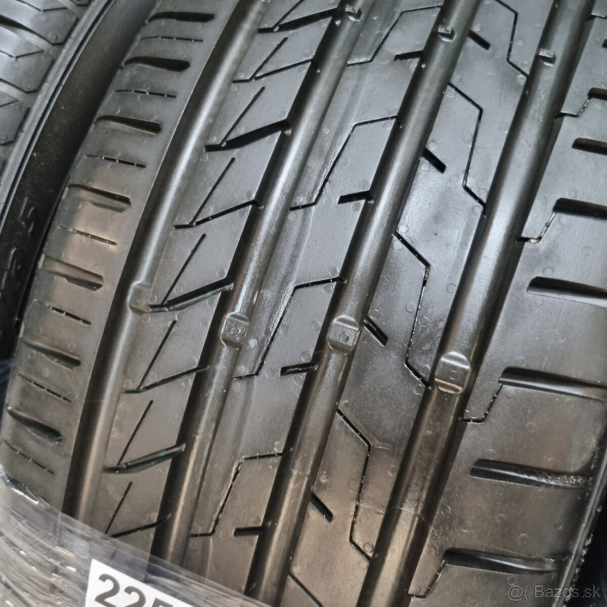 Letné pneumatiky 225/45 R17 MATADOR - 5