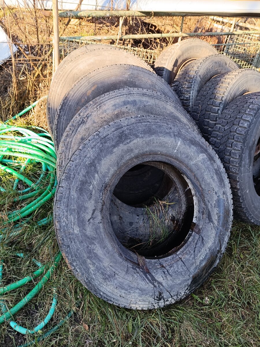 Predám pneumatiky Matador MP317 10,00 R20 - 5