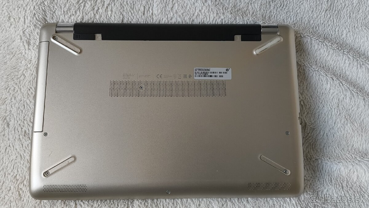 HP Laptop 15-bs0xx notebook, i5, 8GB RAM, 240GB SSD - 5