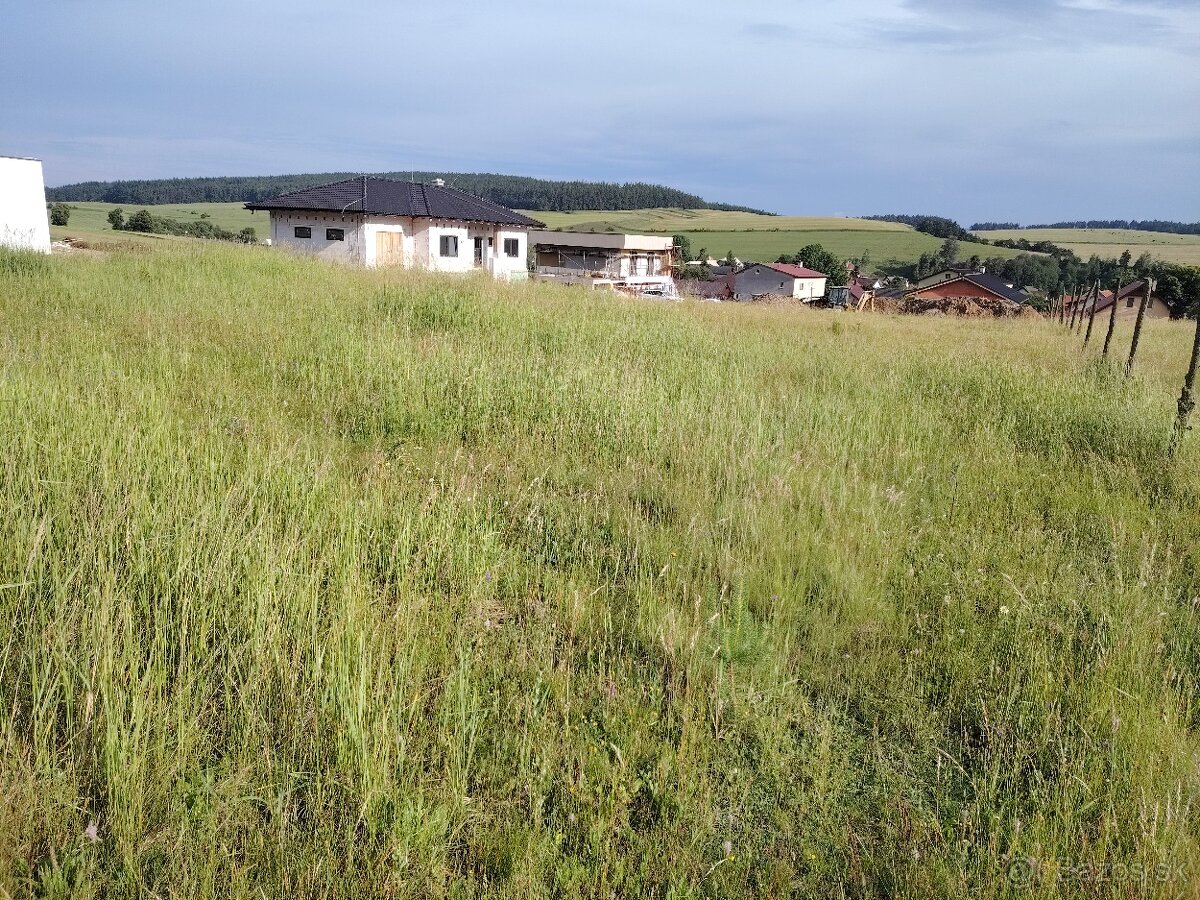 Predám stavebný pozemok - 5