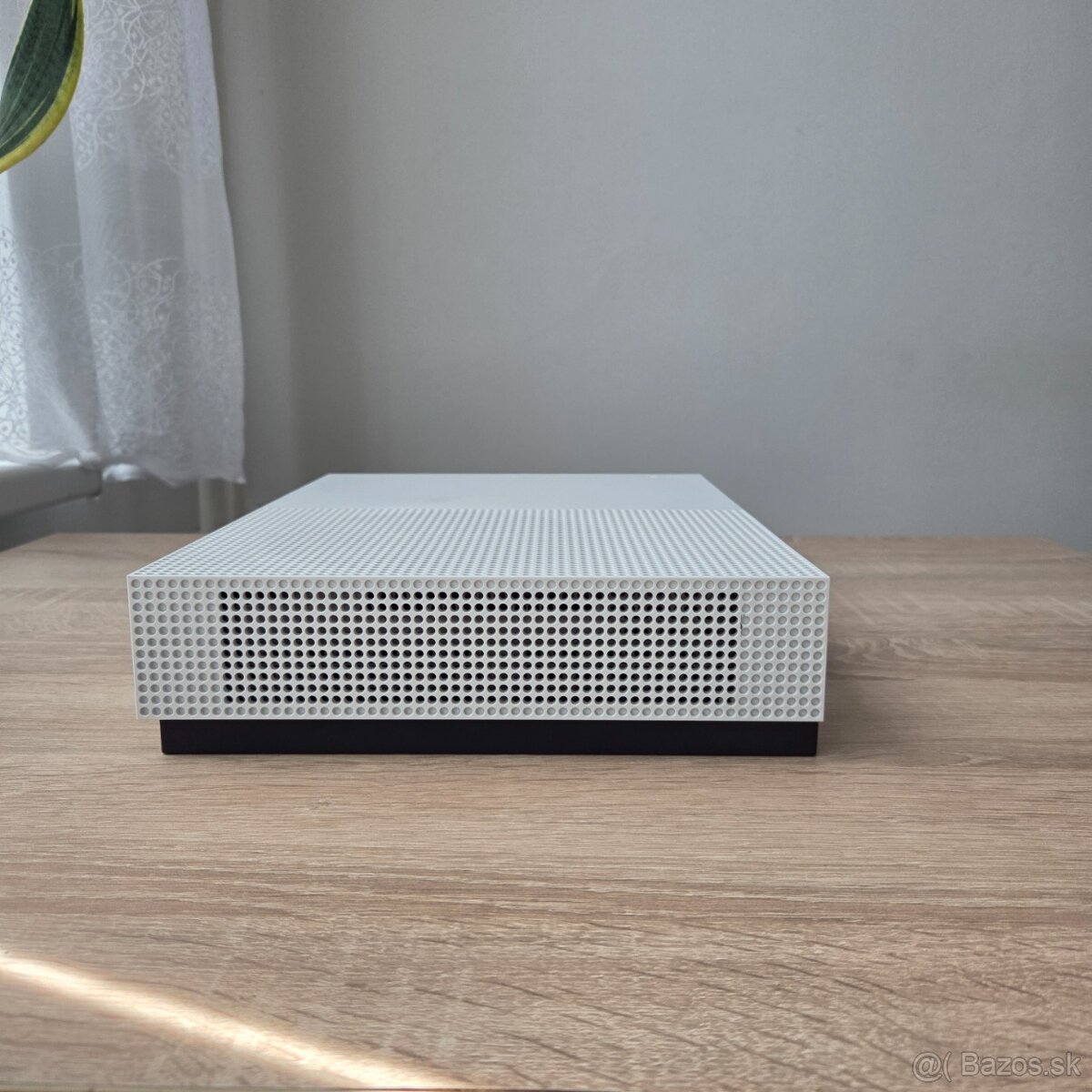 Xbox One S 1TB - 5