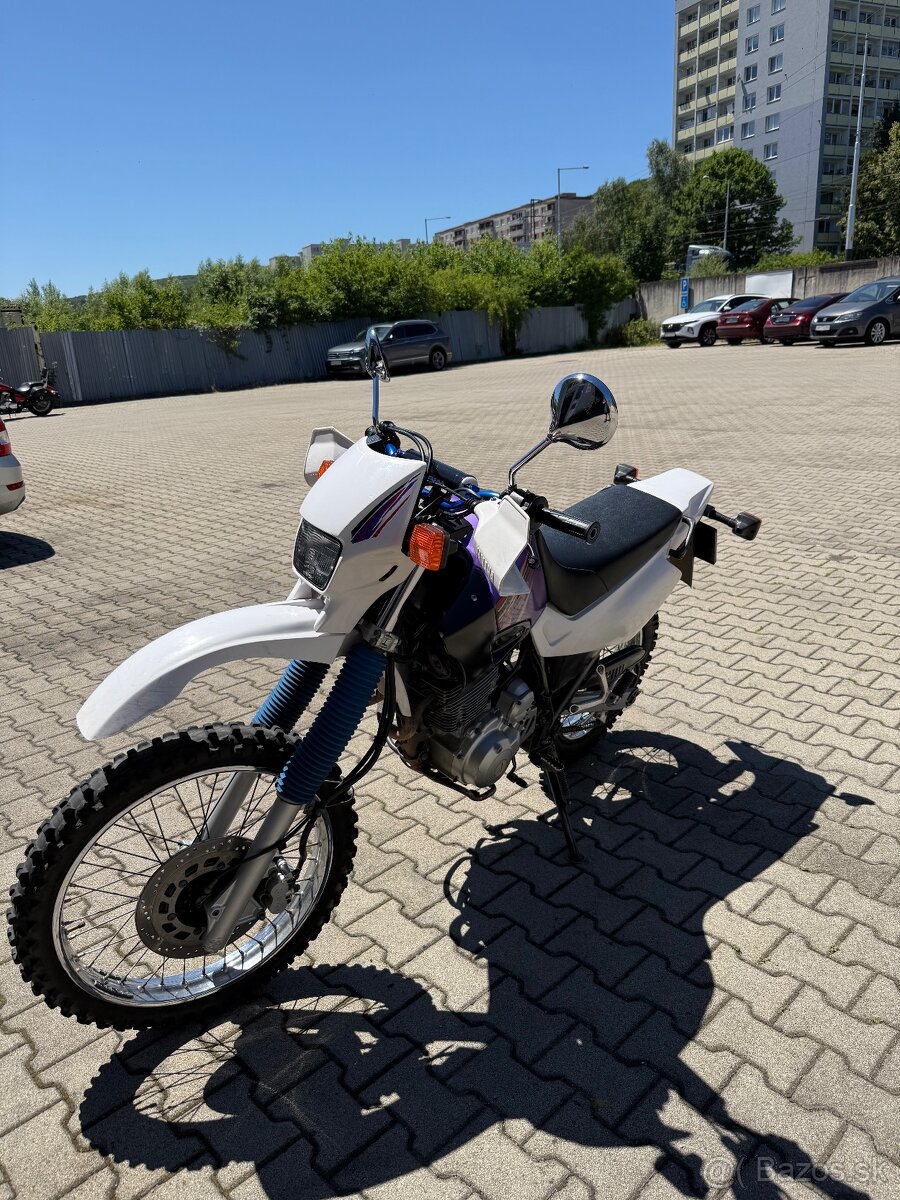 Yamaha xt600e