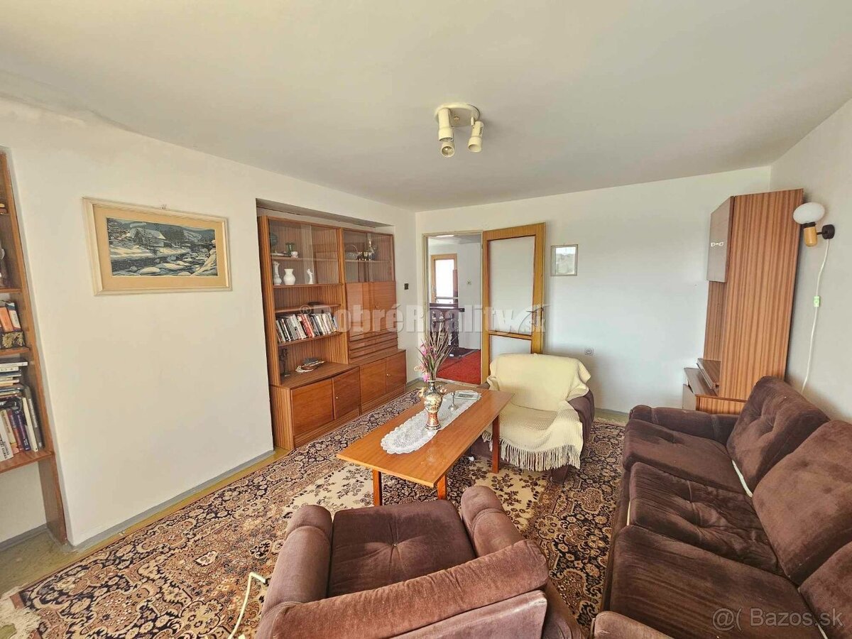 RD - ZOBOR na pozemku 575m2 - vhodný na bývanie, aj komerčn - 5