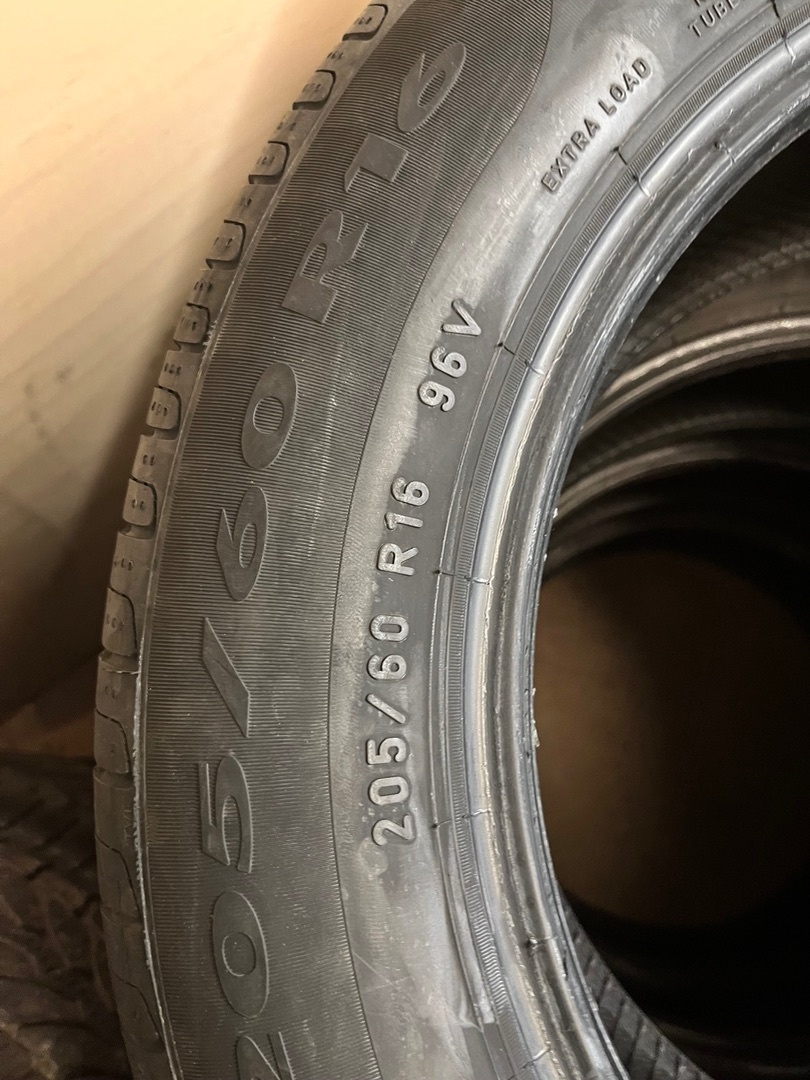 205/60 R16 Letní Pirelli Cinturato - jak NOVÉ - 2019 - 5