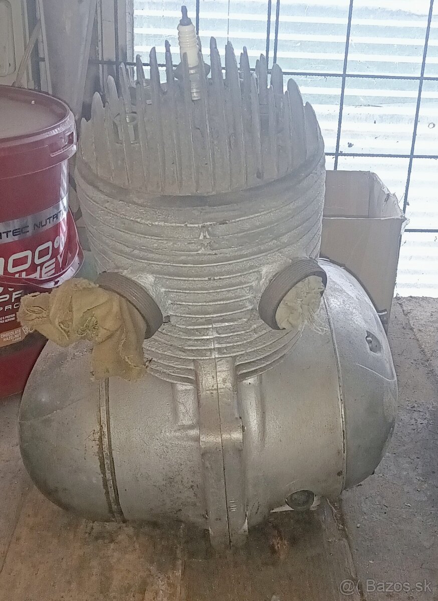 Motor Jawa 250 / 353 Polbubon - 5