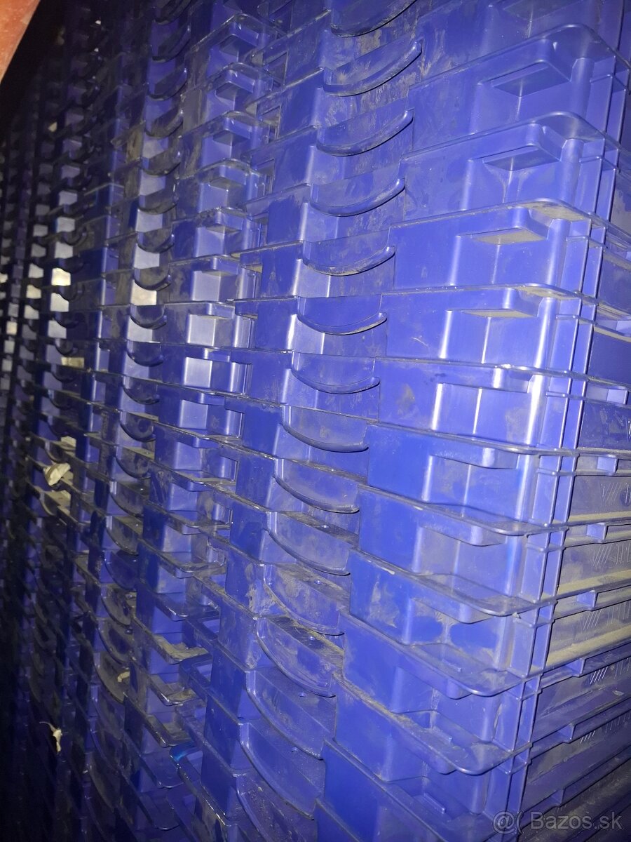 Predám plastové prepravky - bedničku - 5