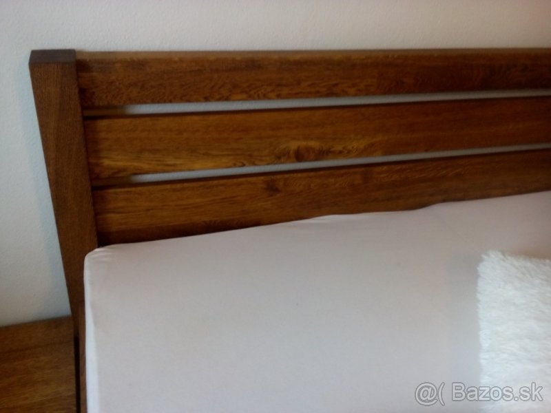 Dubová posteľ Ema + 2masívne stolíky zdarma - 5