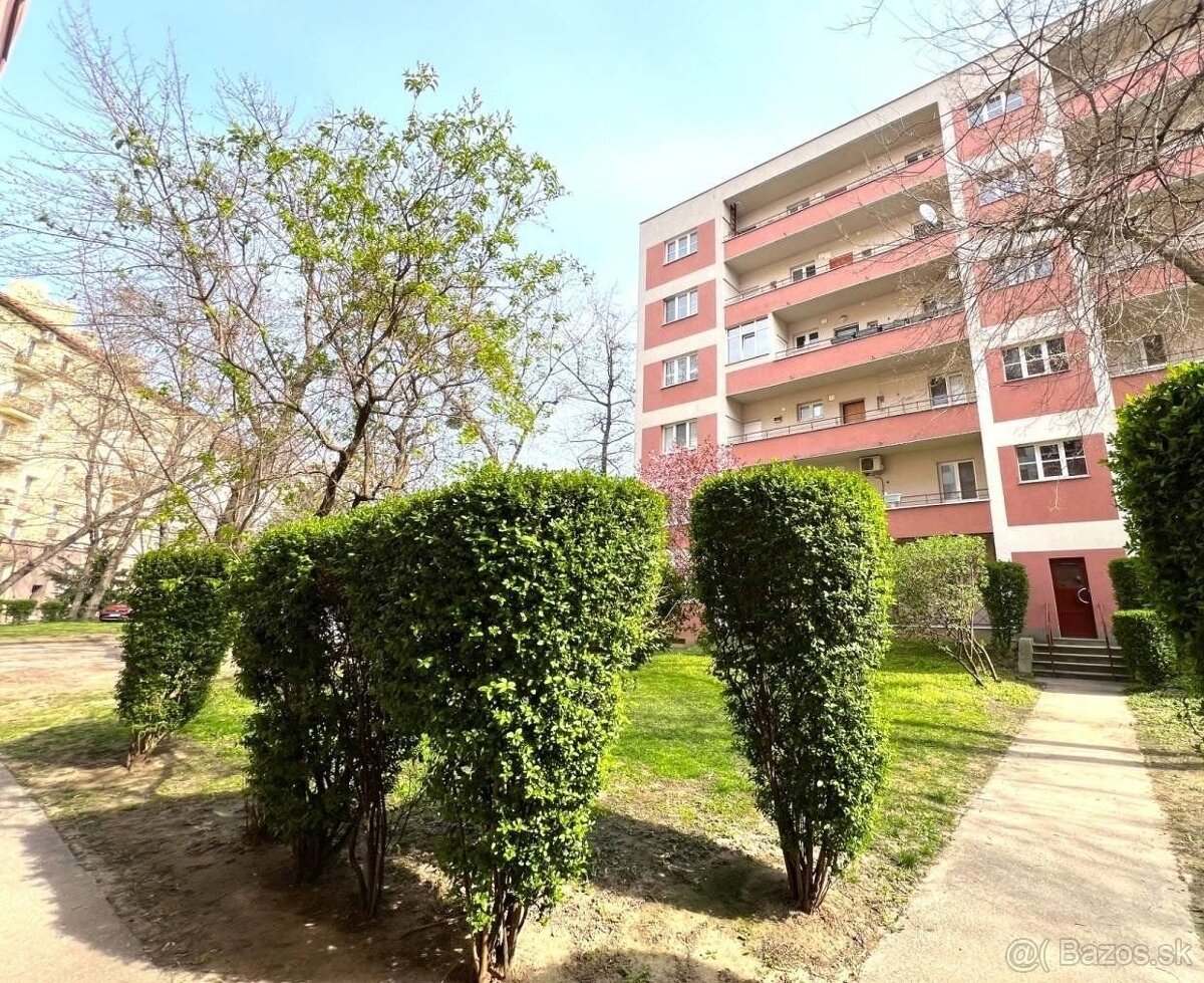 🏢 BÝVANIE NA RAČIANSKOM MÝTE - 5