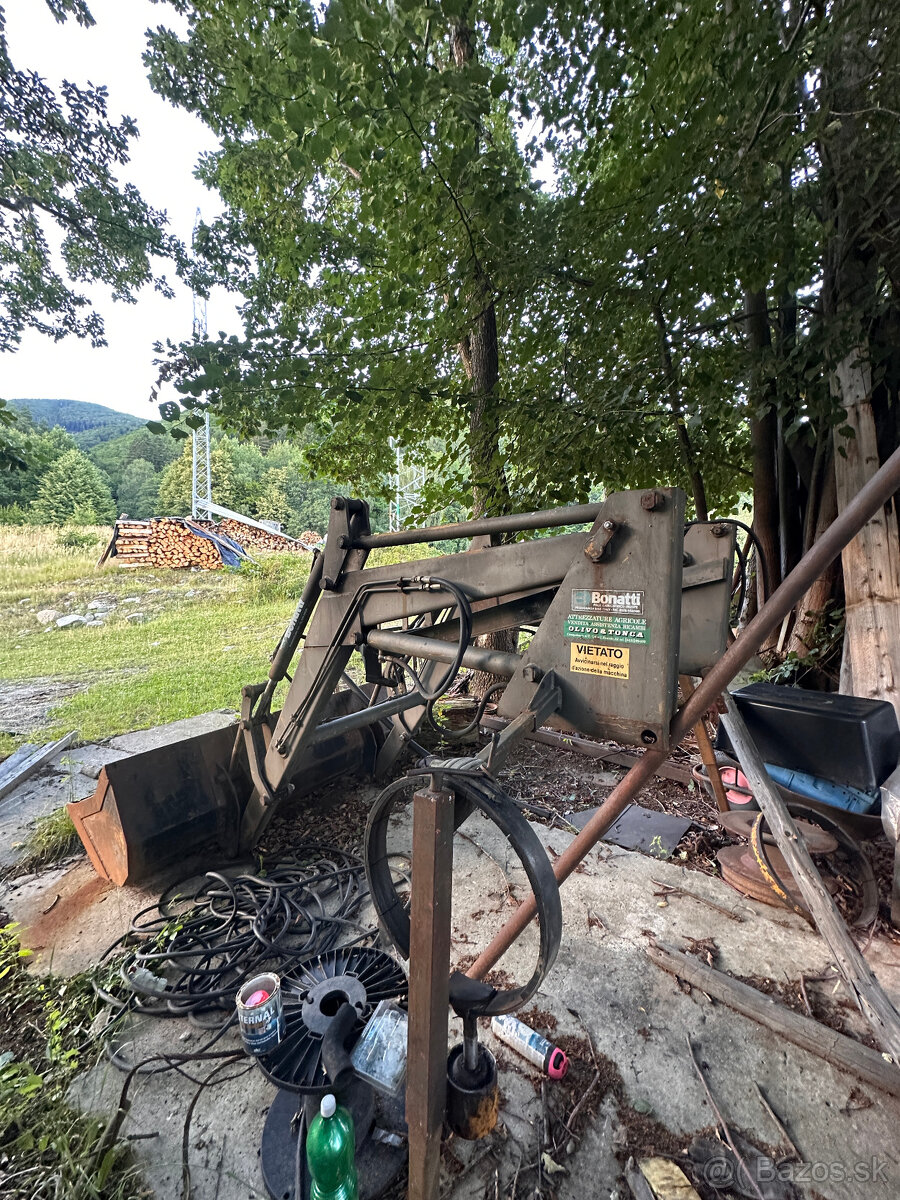 Nakladač na traktor - 5