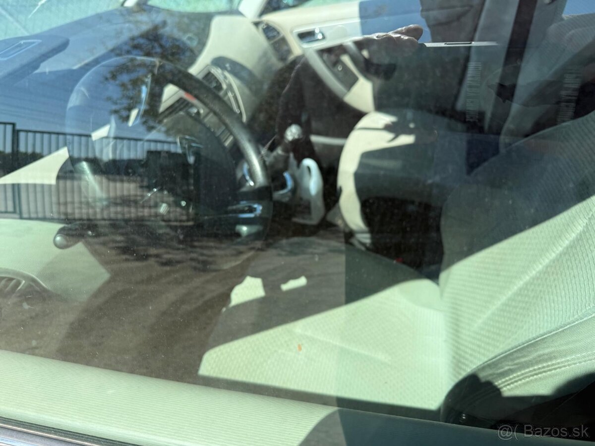 Citroën C4 Picasso 1,6i - 5