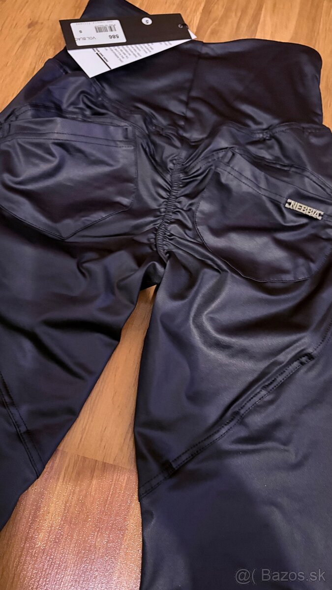 Nebbia leginy glossy look 586 - 5