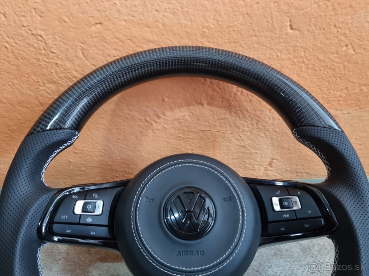 VOLANT VOLKSWAGEN R RLINE GTI - KOZA / KARBÓN - 5