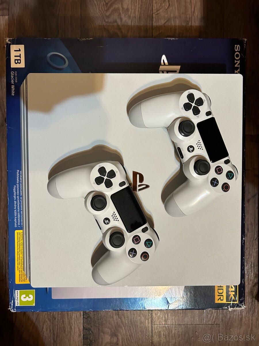 Playstation 4 pro 2TB - 5