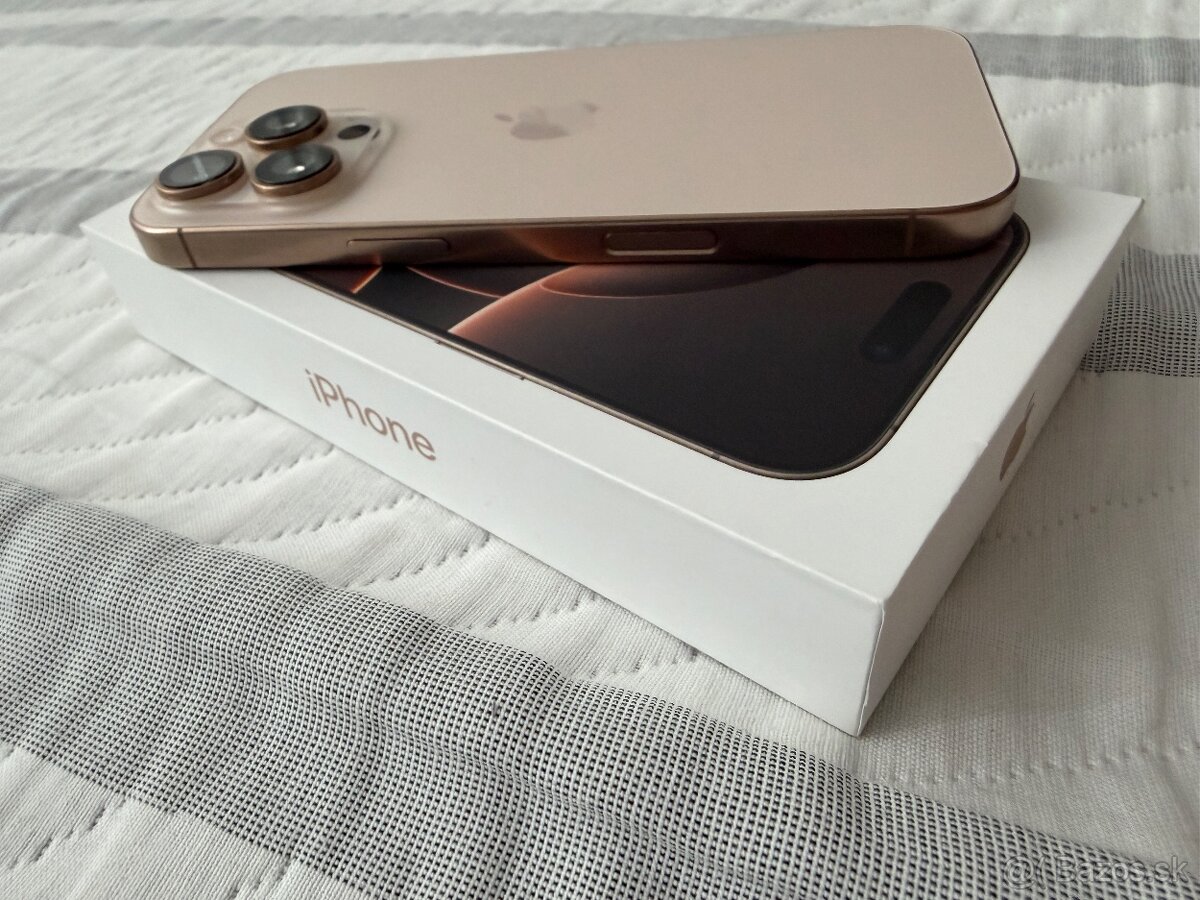 Apple iPhone 16 Pro - 5