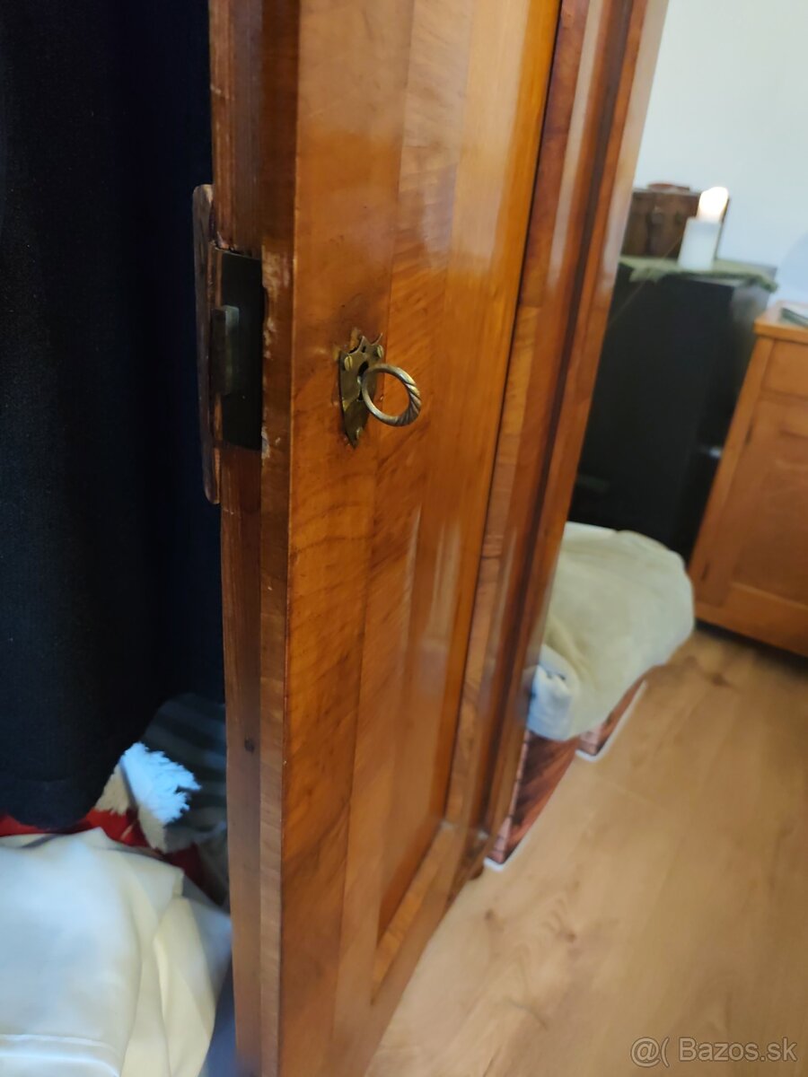 Stará skriňa - 5