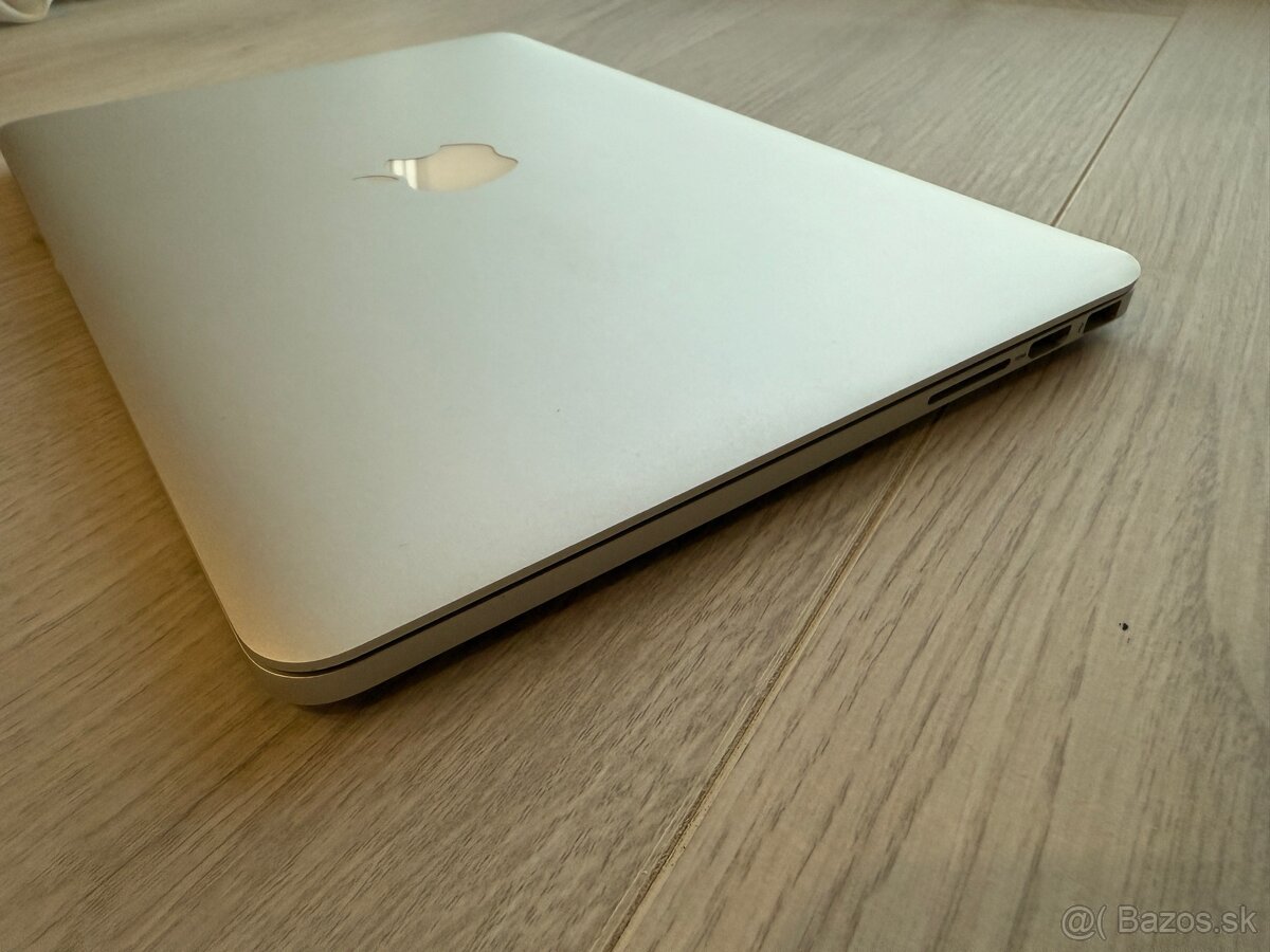 MacBook Pro 13” Retina (Early 2015) – i7 / 16 GB RAM - 5