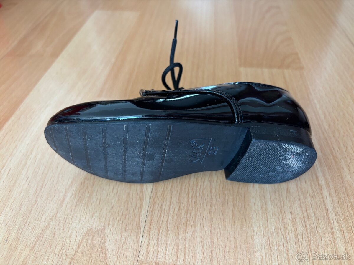 Chlapčenské lakovky 23 - 5