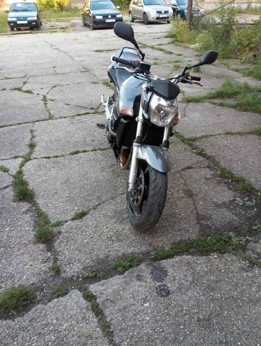 Suzuki Gsr 600